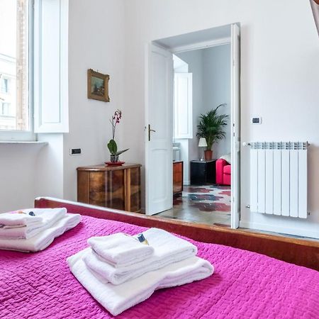 Relax Apartment Zanardelli, Piazza Navona Roma Eksteriør bilde